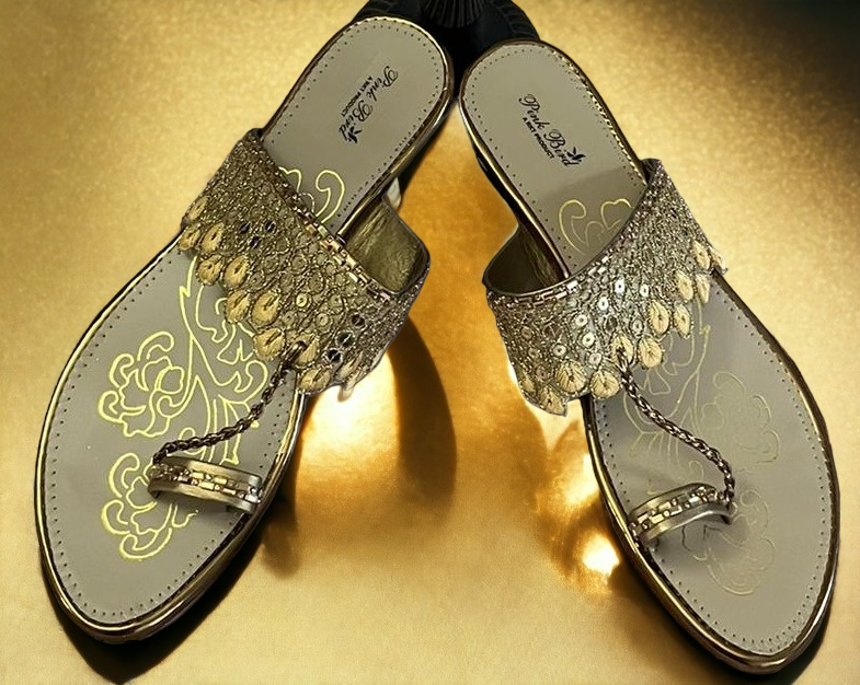 Gold store indian sandals